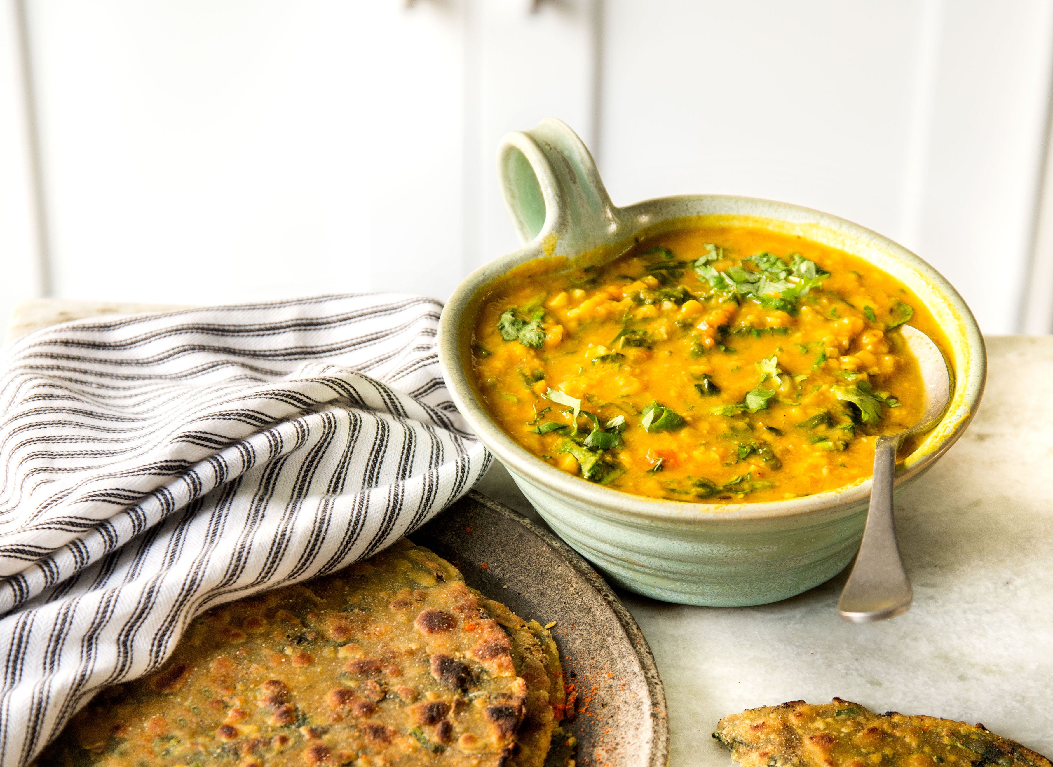 Palak Chana Dal (Indiase Gekruide Kikkererwten Met Spinazie)