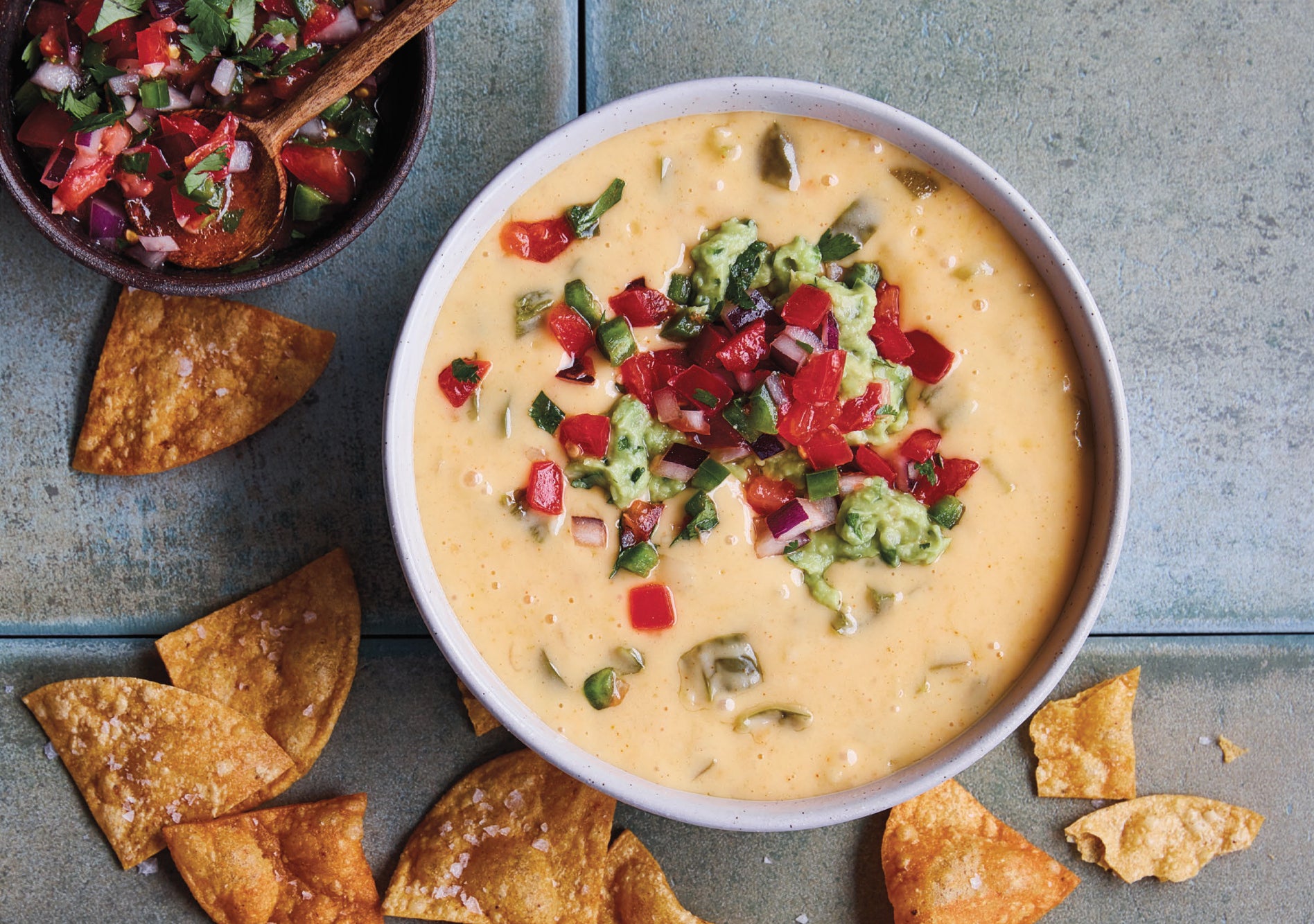 what is the difference between queso and chili con queso BISTROLAFOLIE