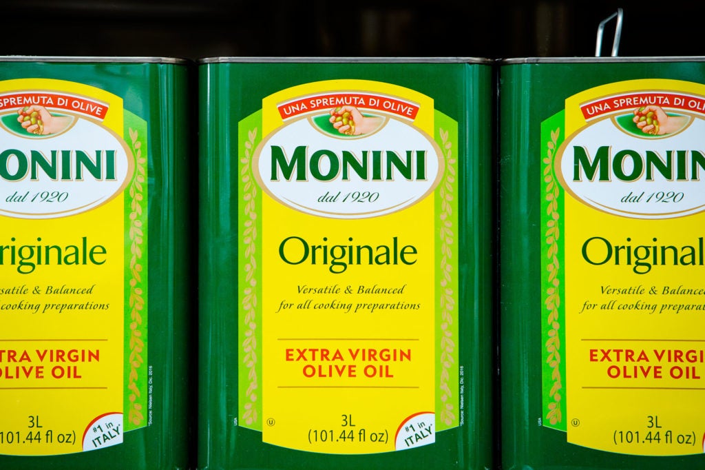 The Multimillion-Dollar Junkets That Introduced Americans to Olive Oil